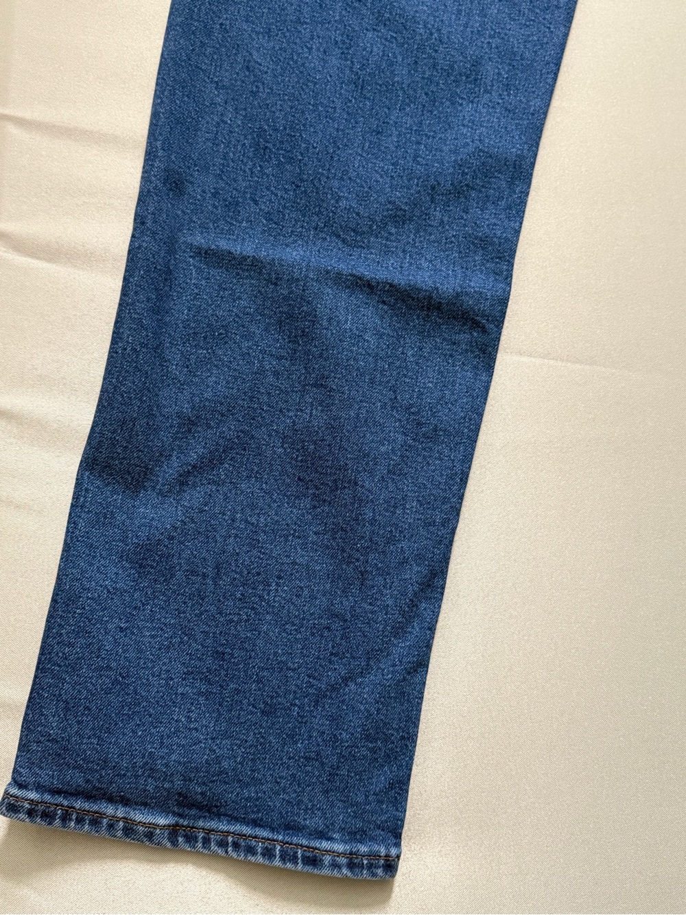 GAP Men’s Slim Straight Jeans - Mid Blue Wash - Picture 9 of 16